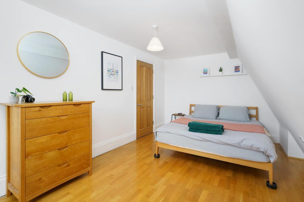 Fields Apartment *