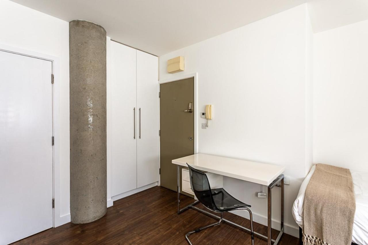 Chamber Street 1 Apartment *