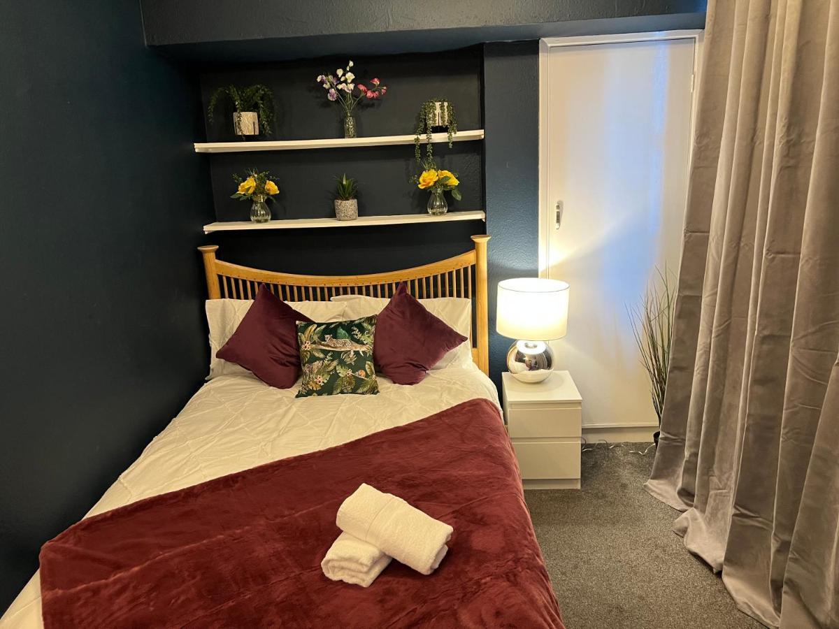 2-bedroom&living Budget In Appartement Londen