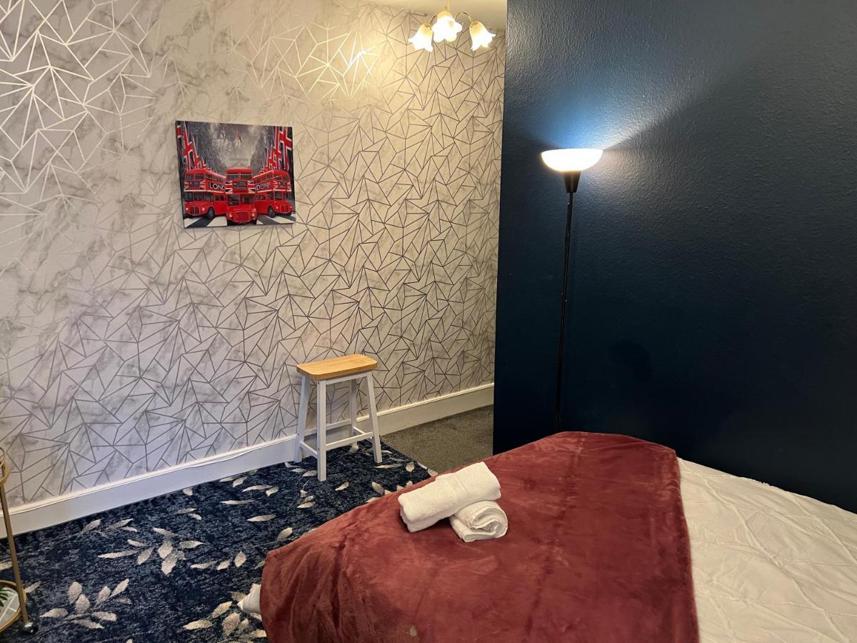 Appartement 2-bedroom&living Budget In Londen