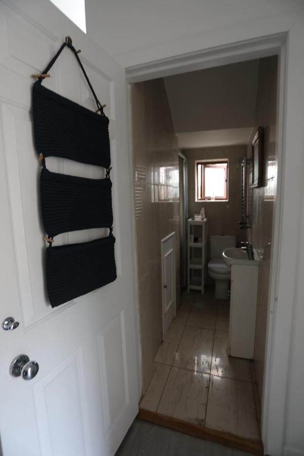Privat overnatting Big Size Family In Wembley Park London