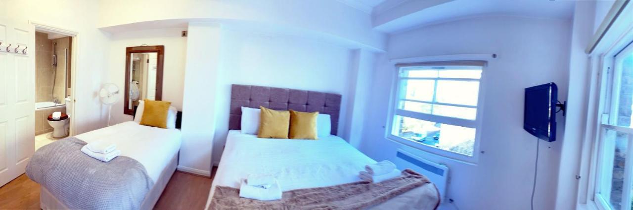 Apartment Spacious 2-bedroom, 2-bath Flat With Traditional Decor And Extra Sleeping Capacity In Chelsea