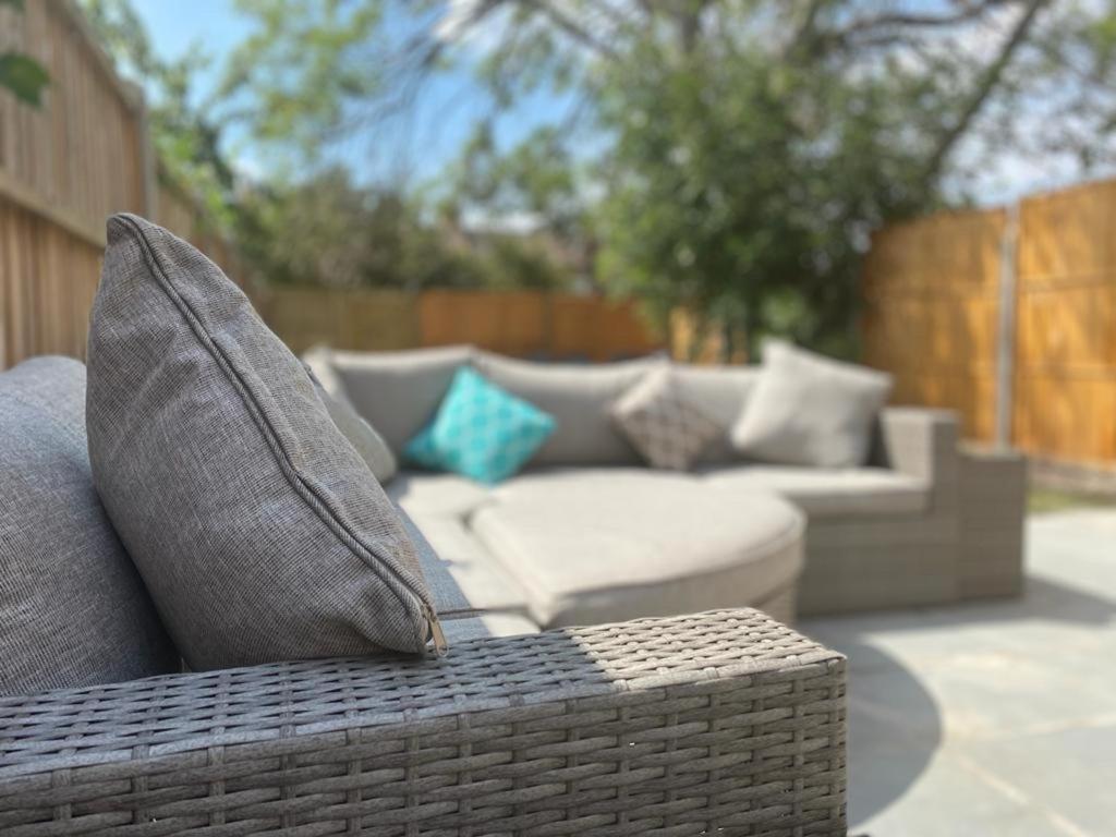 Сasa de vacaciones Wembley Luxury Residence- Opulence House *
