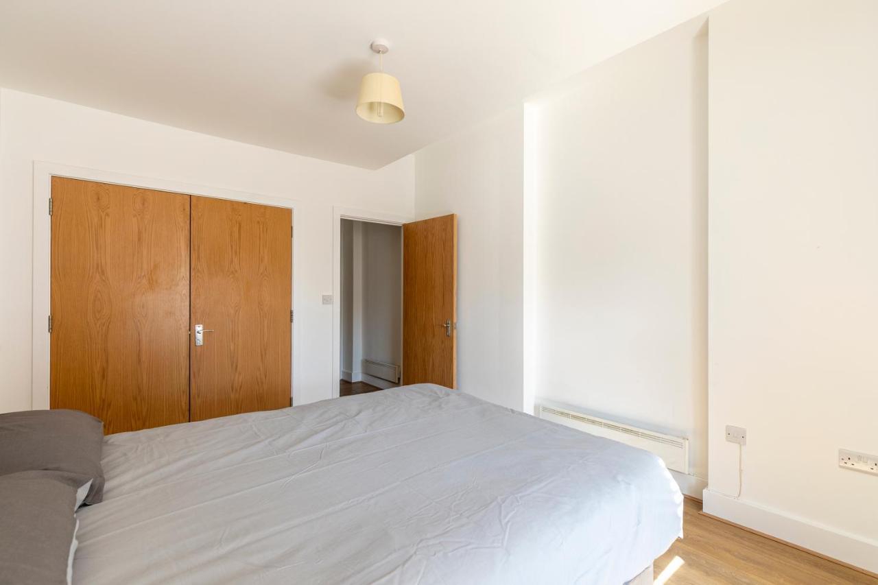Prime Location Flats Leilighet