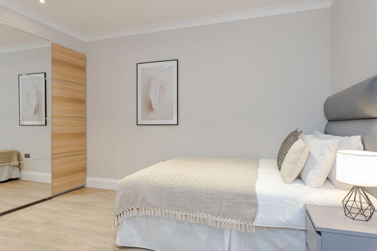 Redcliffe Gardens Apartment *