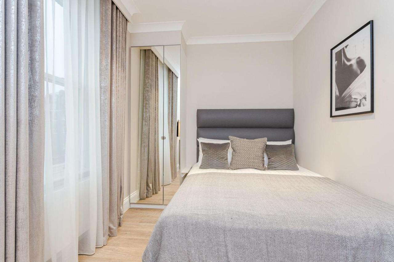 Apartment Redcliffe Gardens