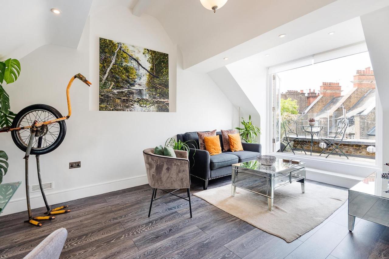 Hampstead High Flyer Duplex Aprtment London