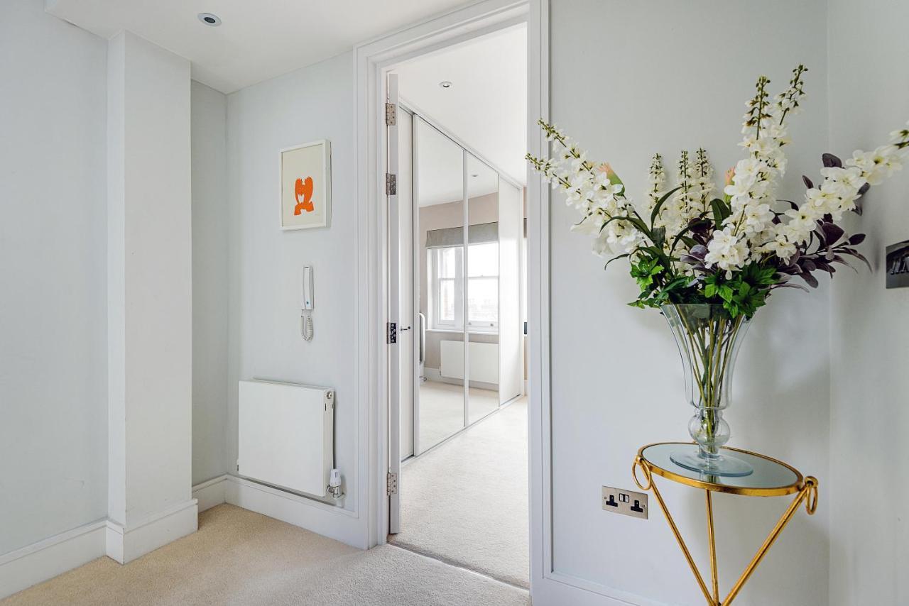 Hampstead High Flyer Duplex Aprtment