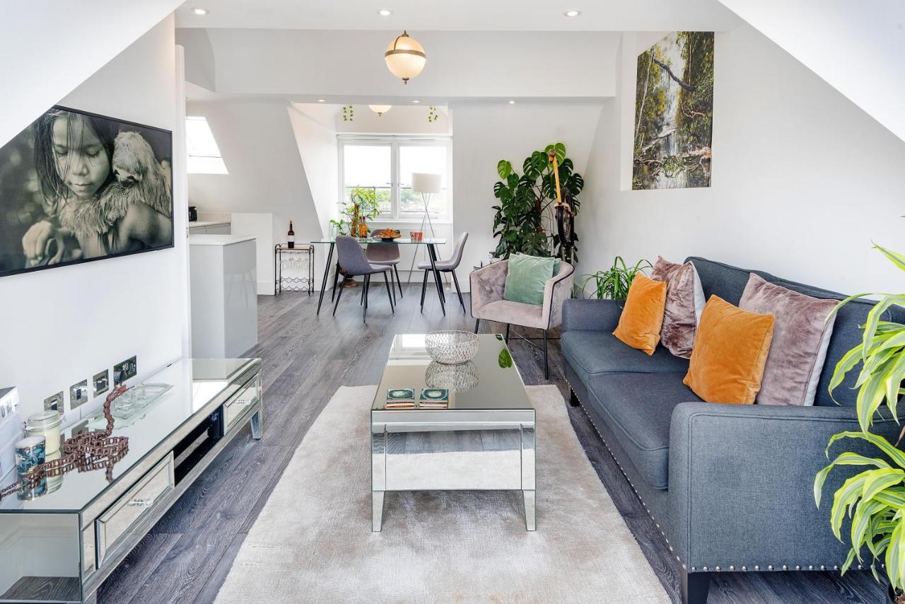 Apartment Hampstead High Flyer Duplex Aprtment