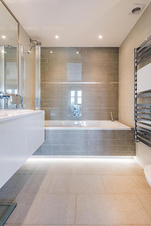 Hampstead High Flyer Duplex Aprtment Apartment