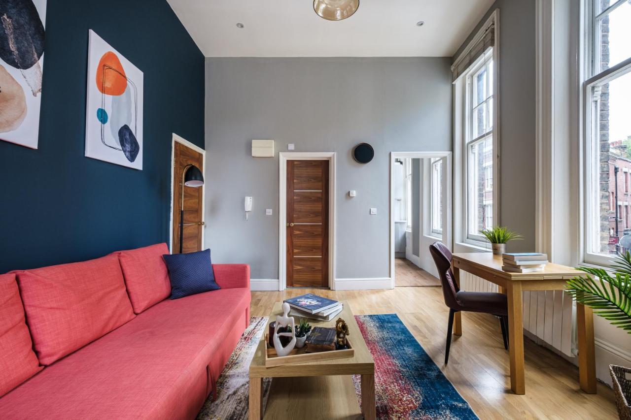 Apartment Sunny Corner In Center Of London