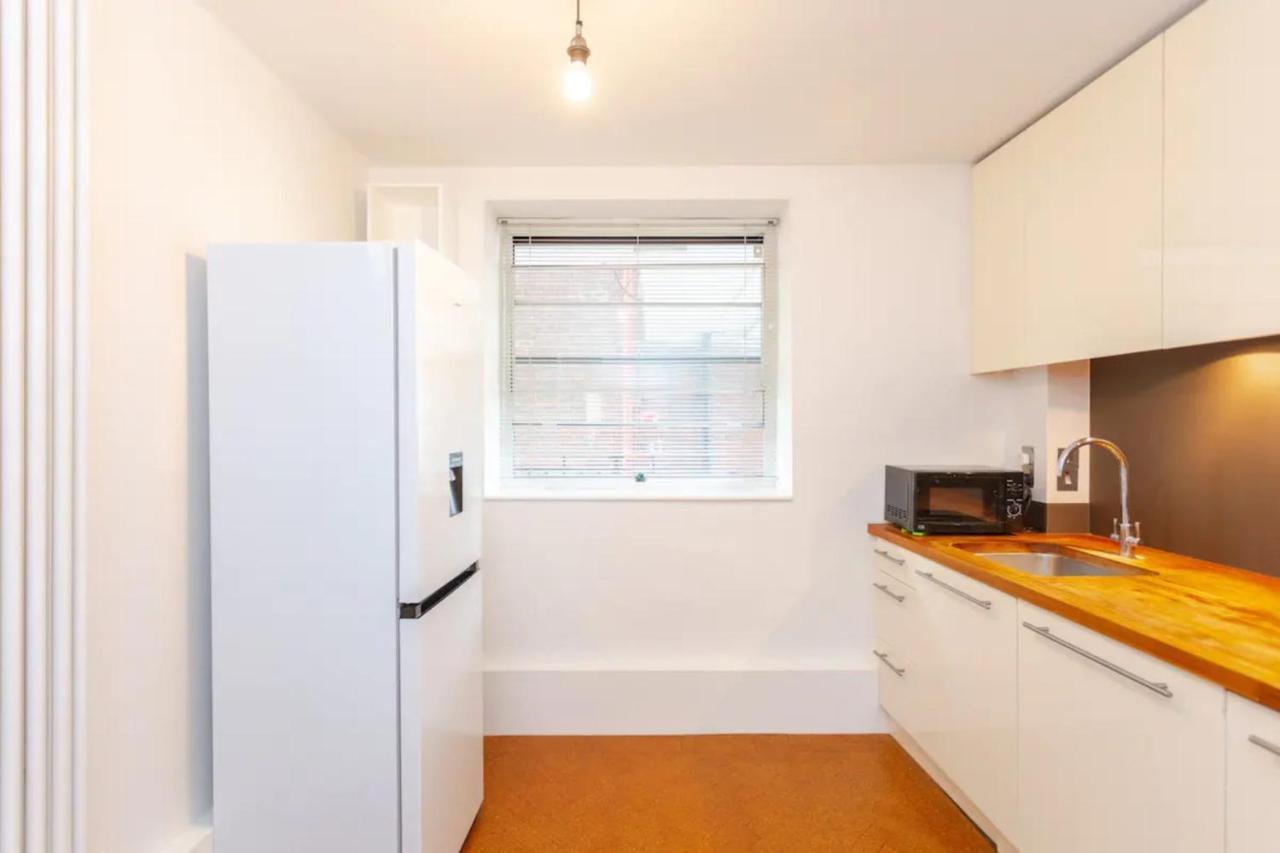 Apartamento Peaceful 2 Bedroom In *