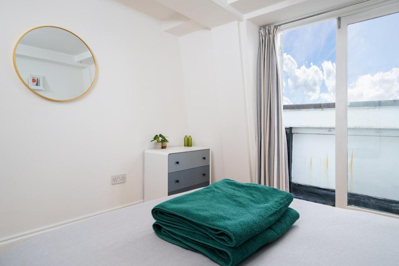 Apartment Fields London