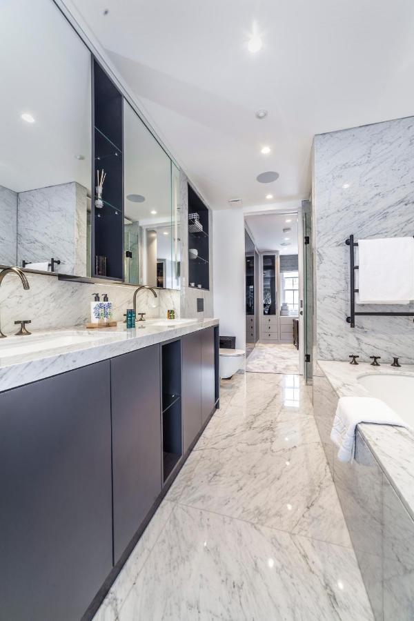 Luxury 3 Bedroom House With Garden Next To Battersea Park London