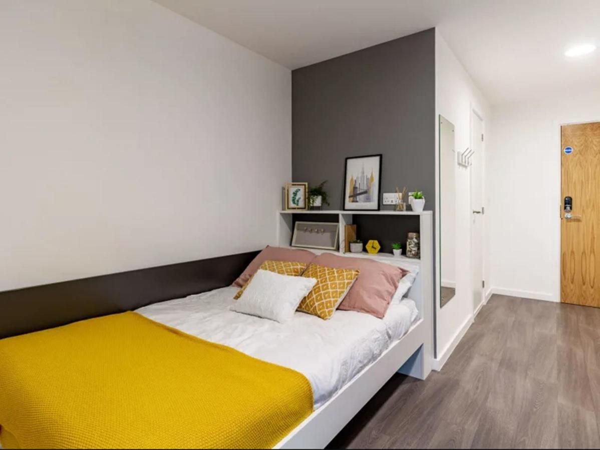 Gasthof Modern Rooms in Wembley, SK London