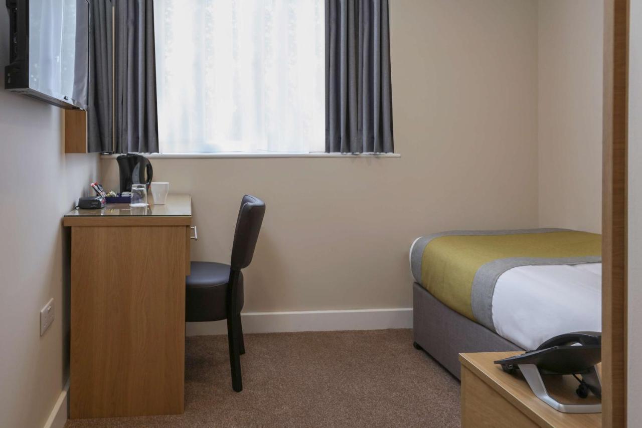 Western Northfields Ealing Hotell 3*