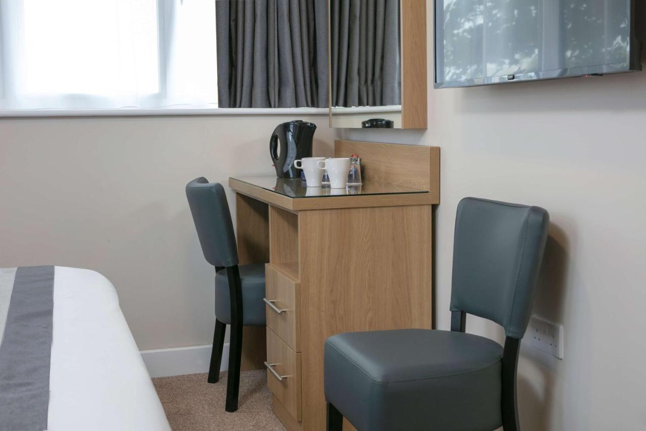 Hotell Western Northfields Ealing London