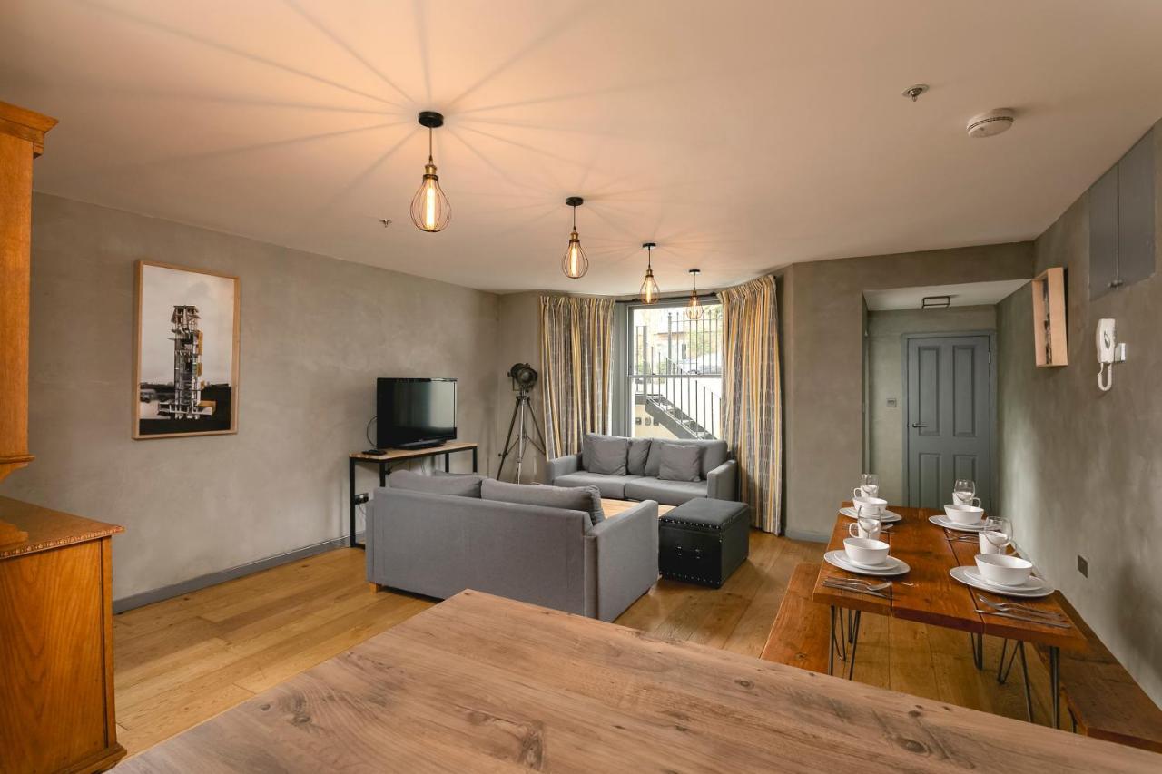 Penthousestays Nr Notting Hill - Luxury 2 Bedroom King Bed - Near Portobello Road Apartment London