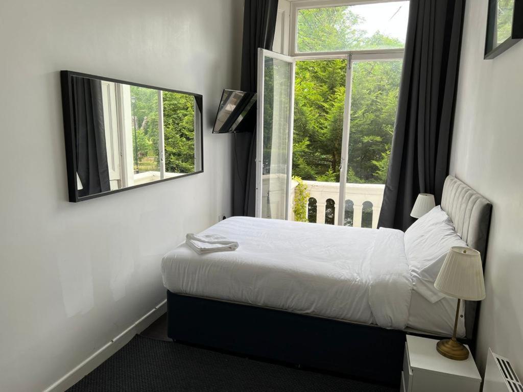 Rosewood Hotel 3* London