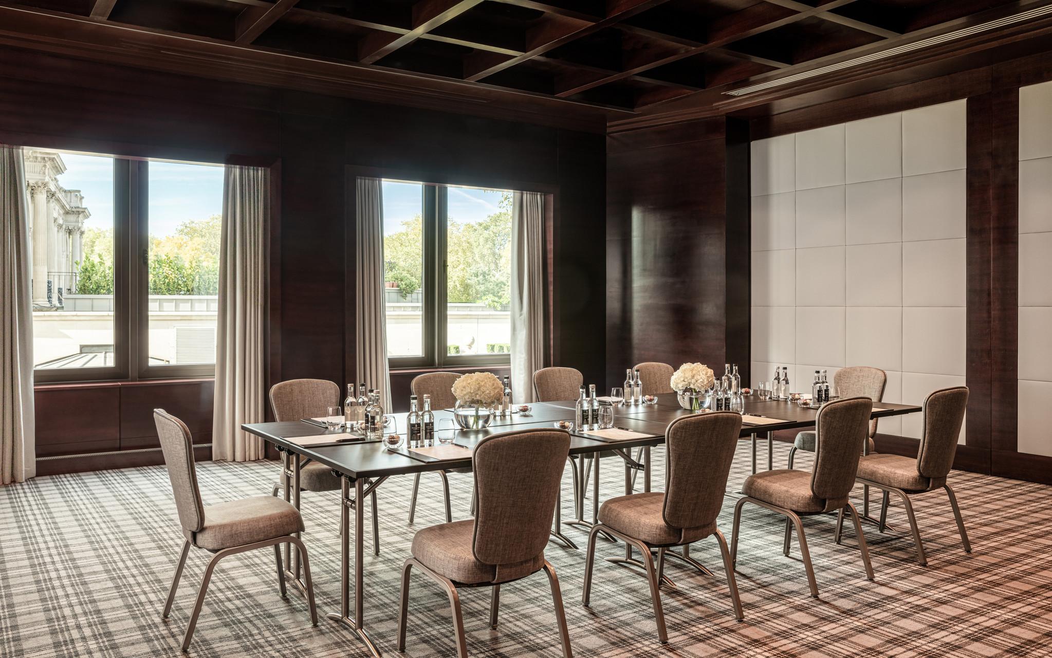 Four Seasons At Park Lane Hotel Londen