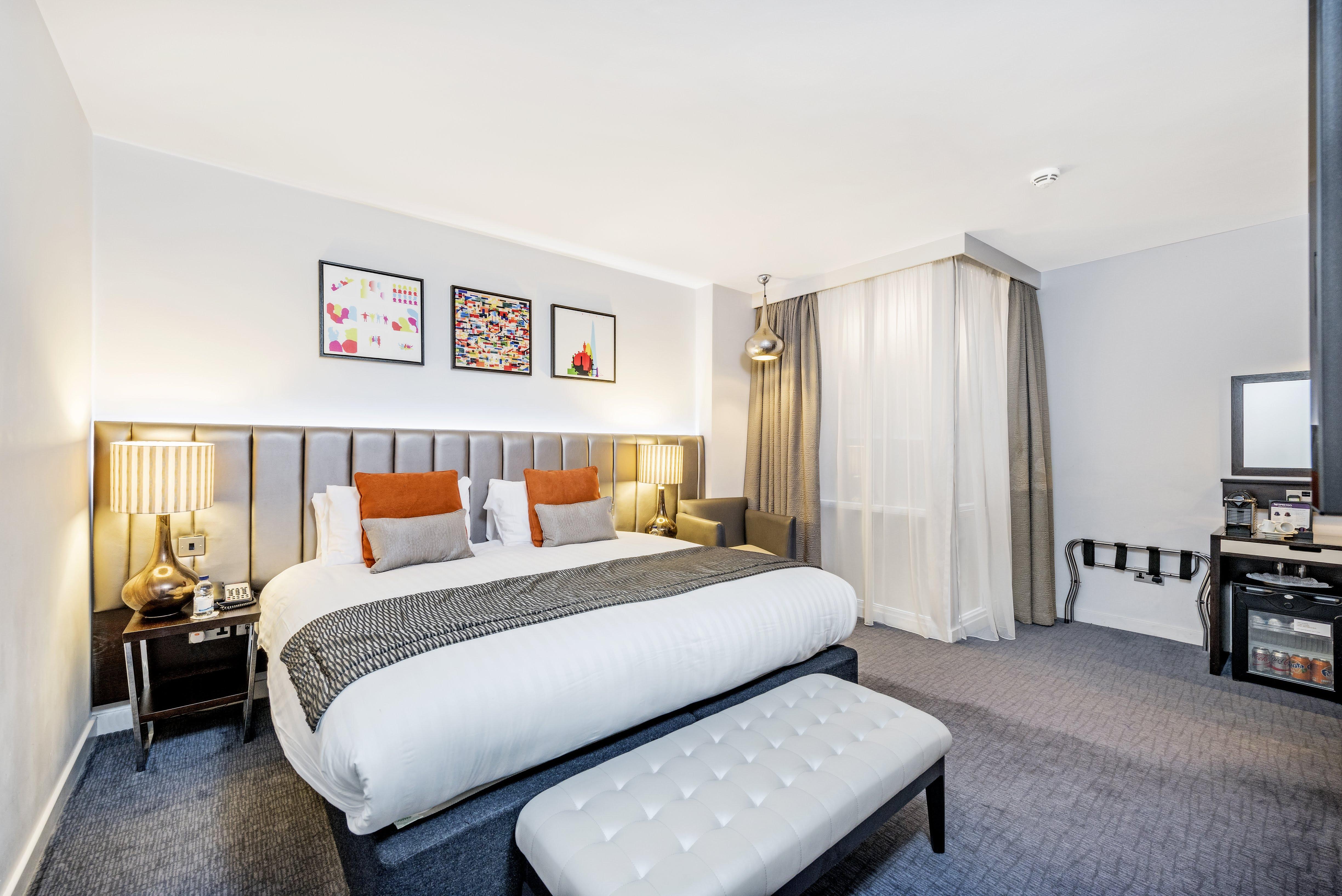 Mercure Paddington Hotel 4*