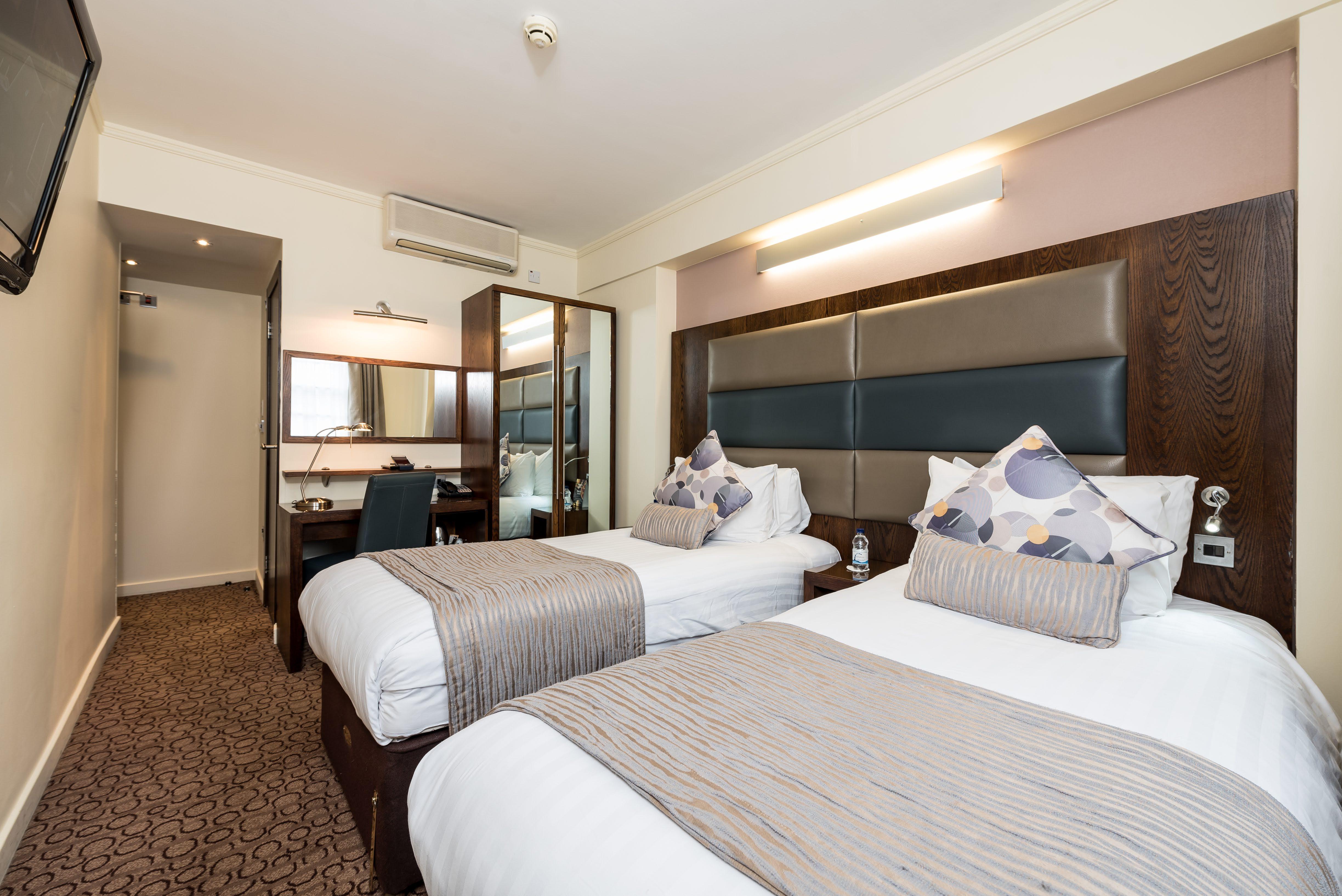 Mercure Paddington Hotel 4*