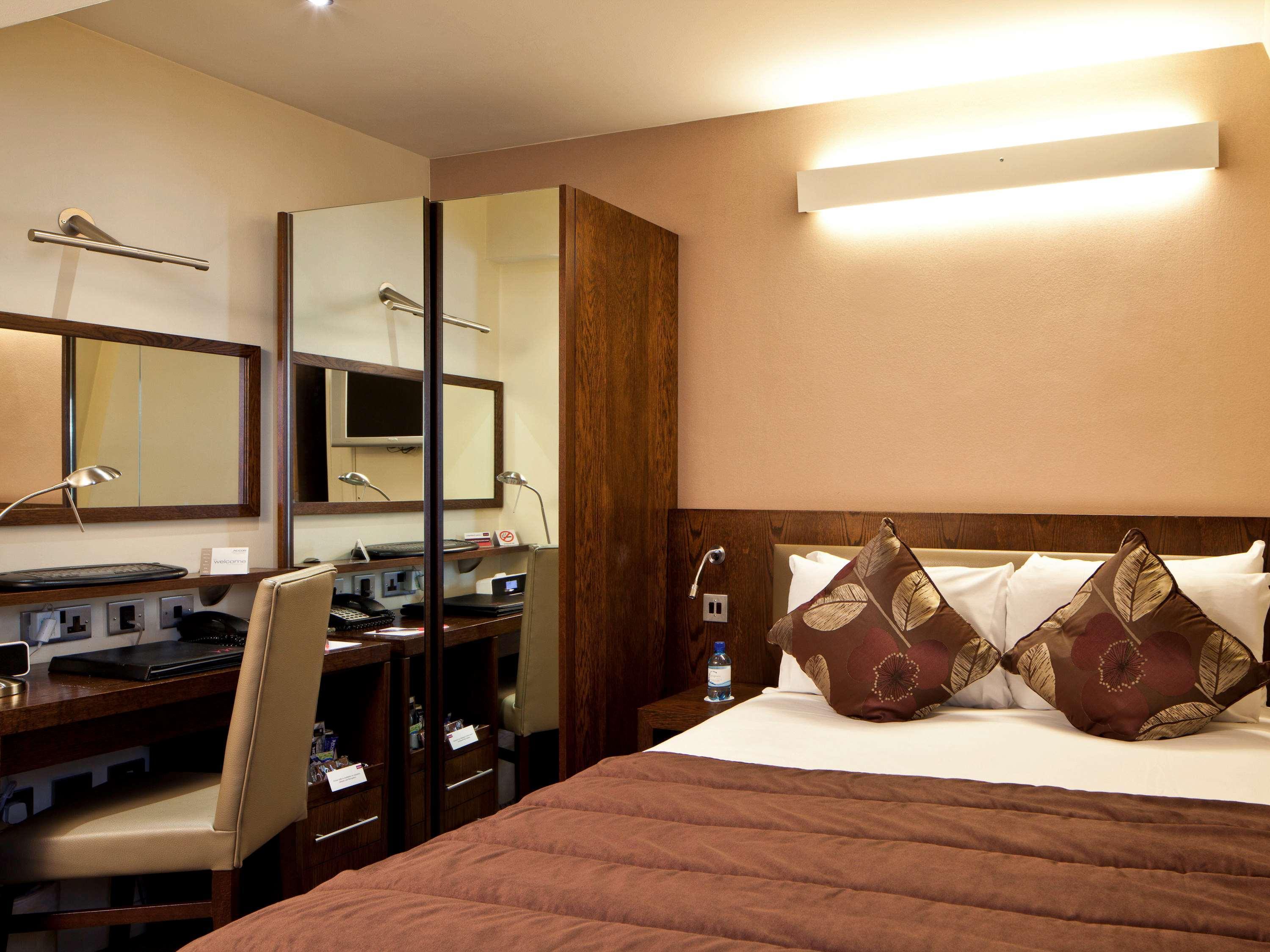 Mercure Paddington 4*