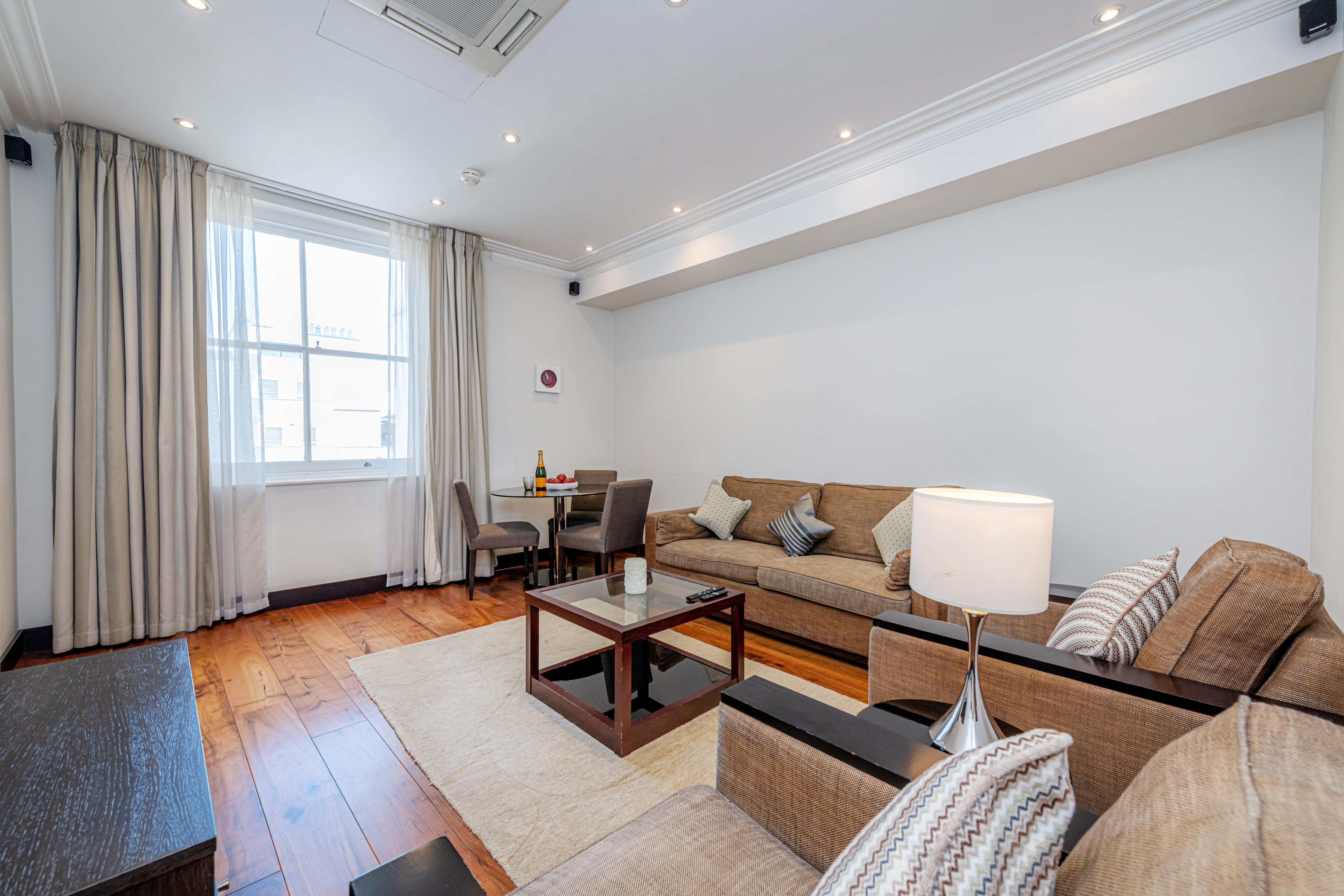 130 Queen's Gate 5* London
