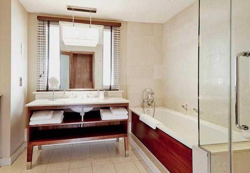 Hotel Threadneedles, Autograph Collection 5*