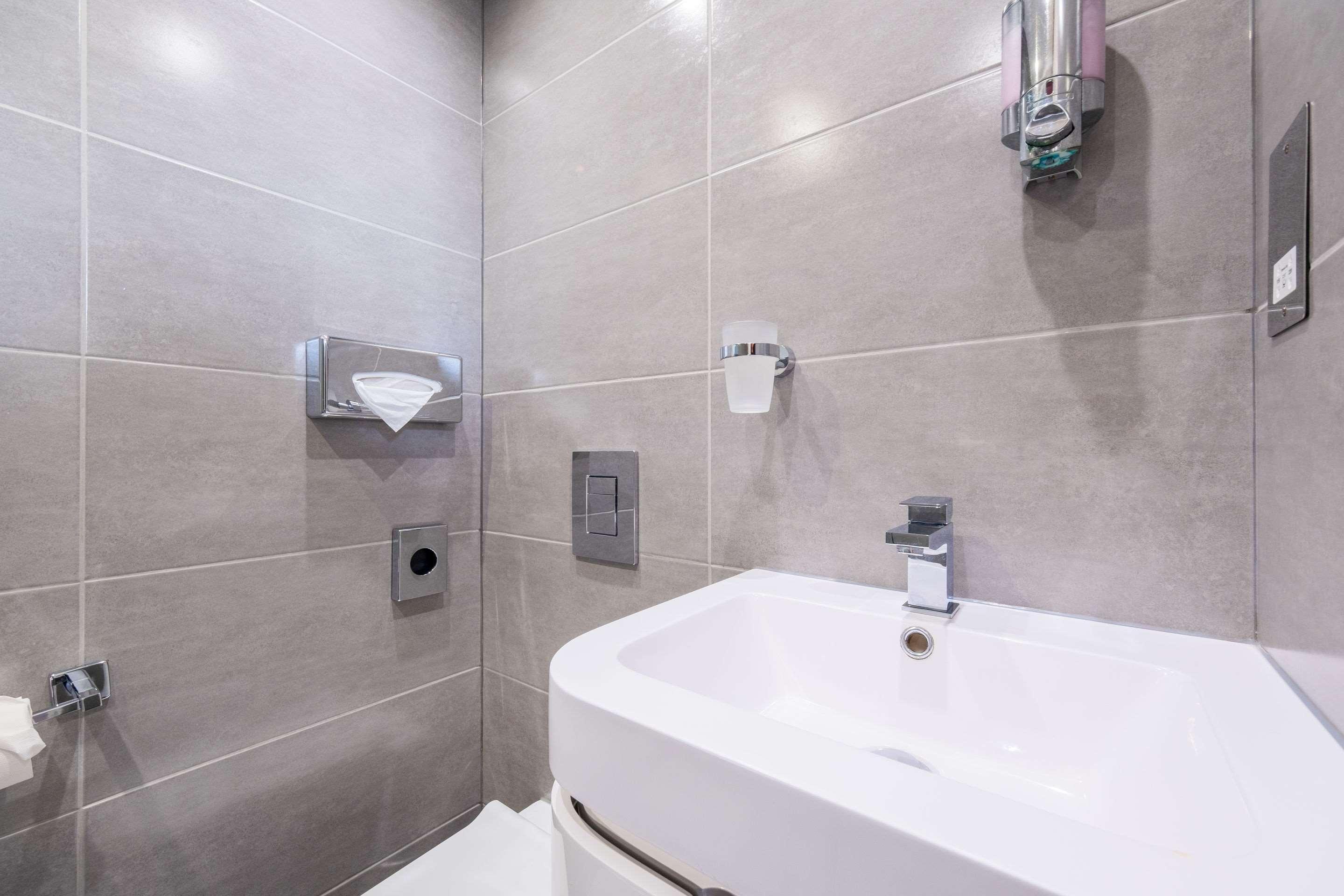 Comfort - Westminster Hotel