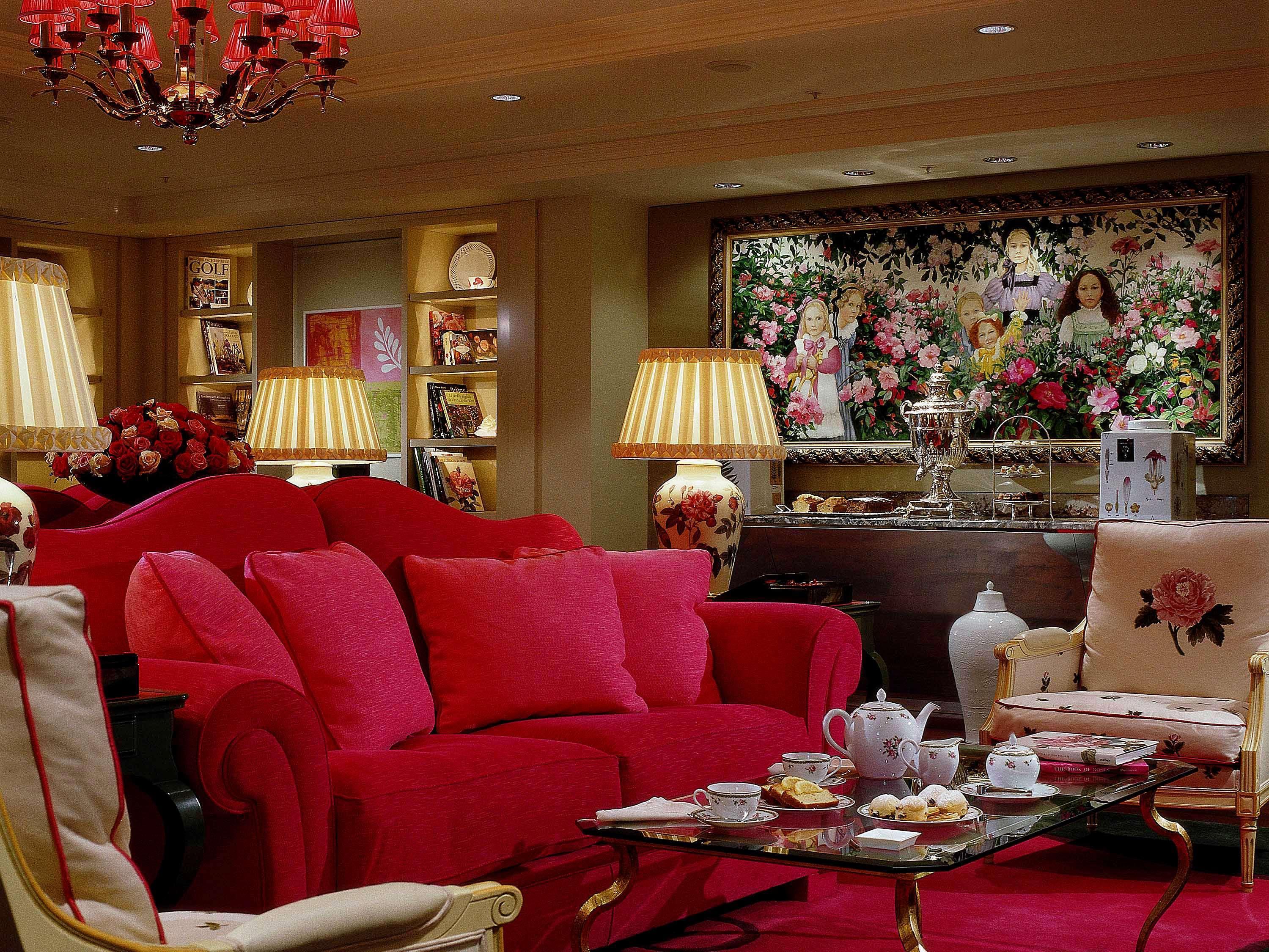 Sofitel St 5* London