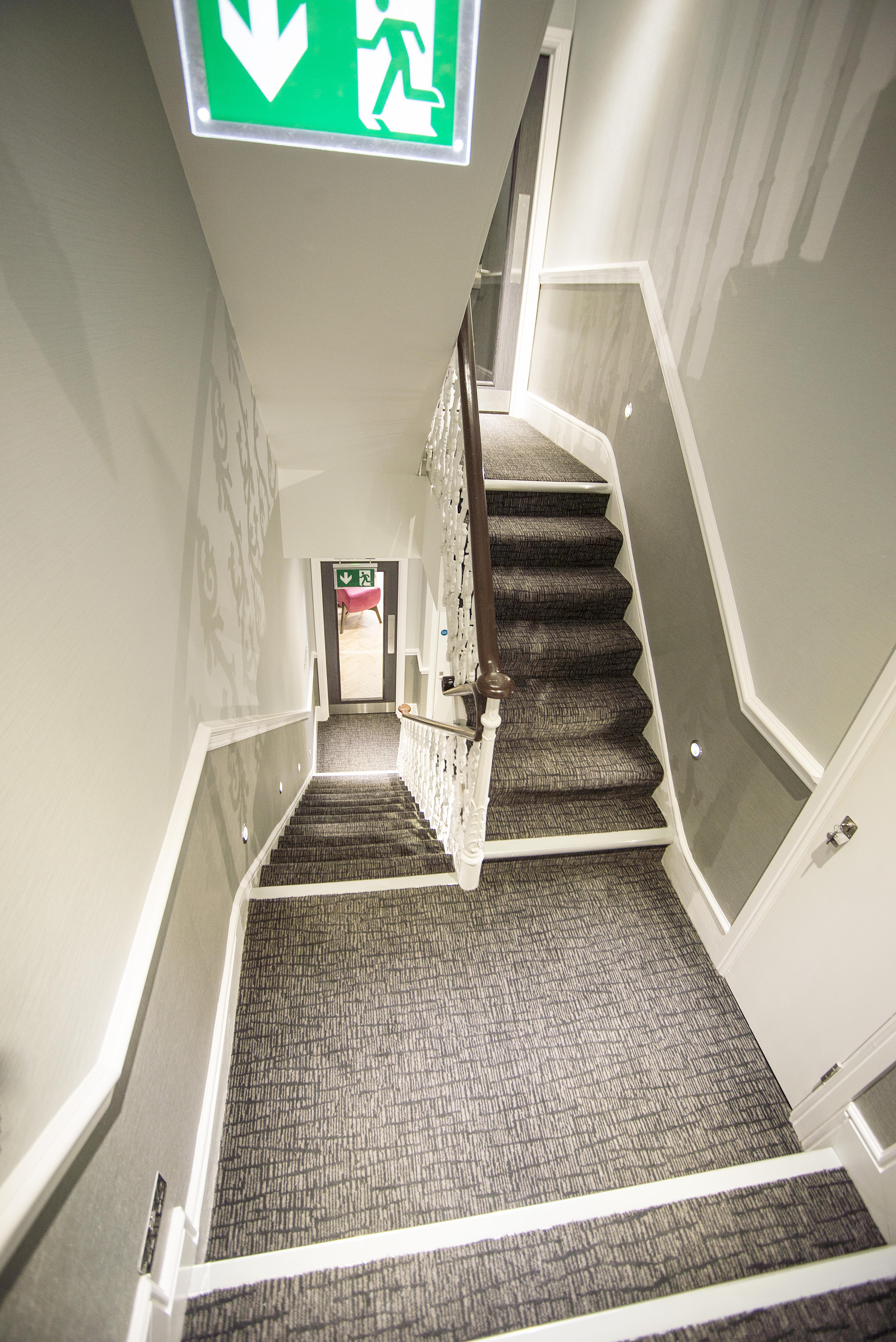 Mornington Victoria Hotel London