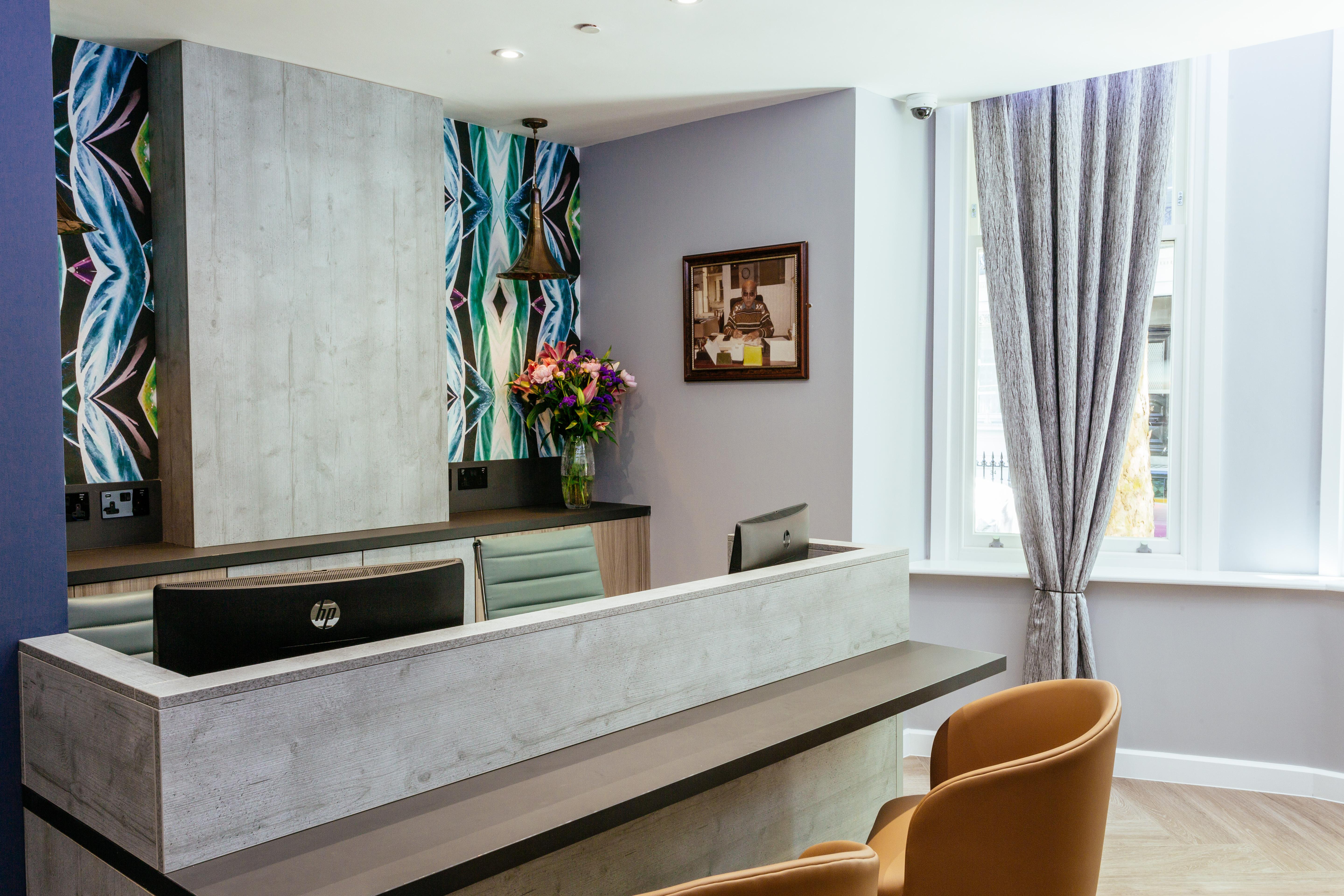 Hotell Oliver Plaza London