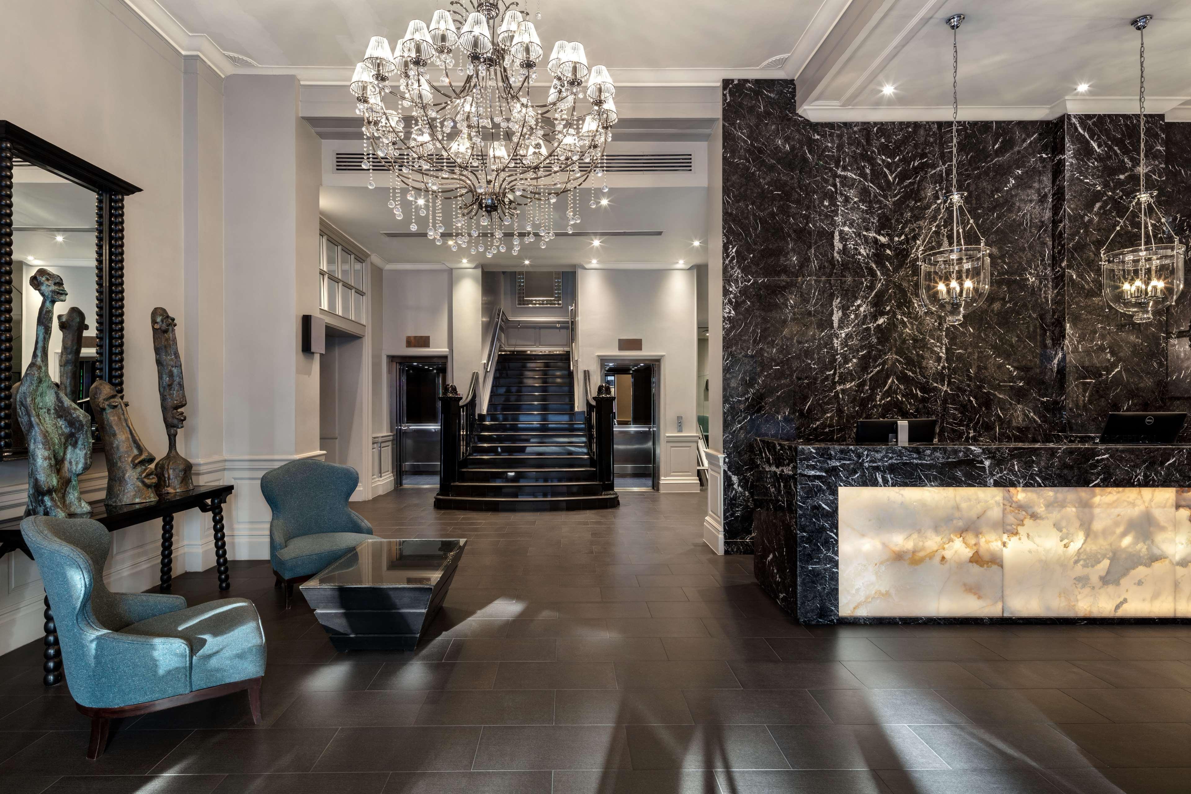 Radisson Blu Hotel, Euston Square - Formerly Grafton Hotell London