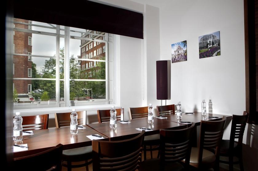 Hotel Seraphine Kensington Olympia London
