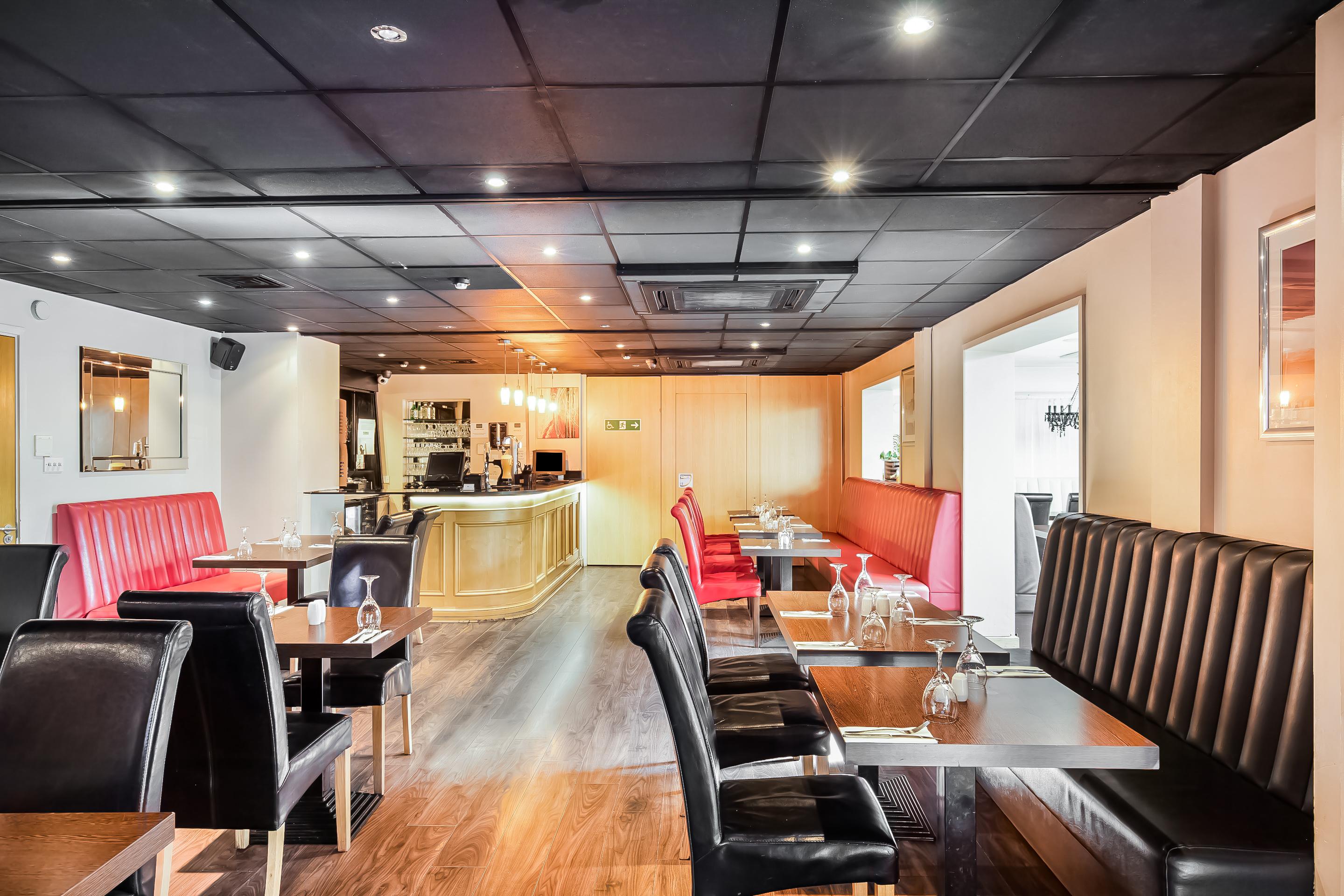 Oyo Flagship Finchley Hotel 4*