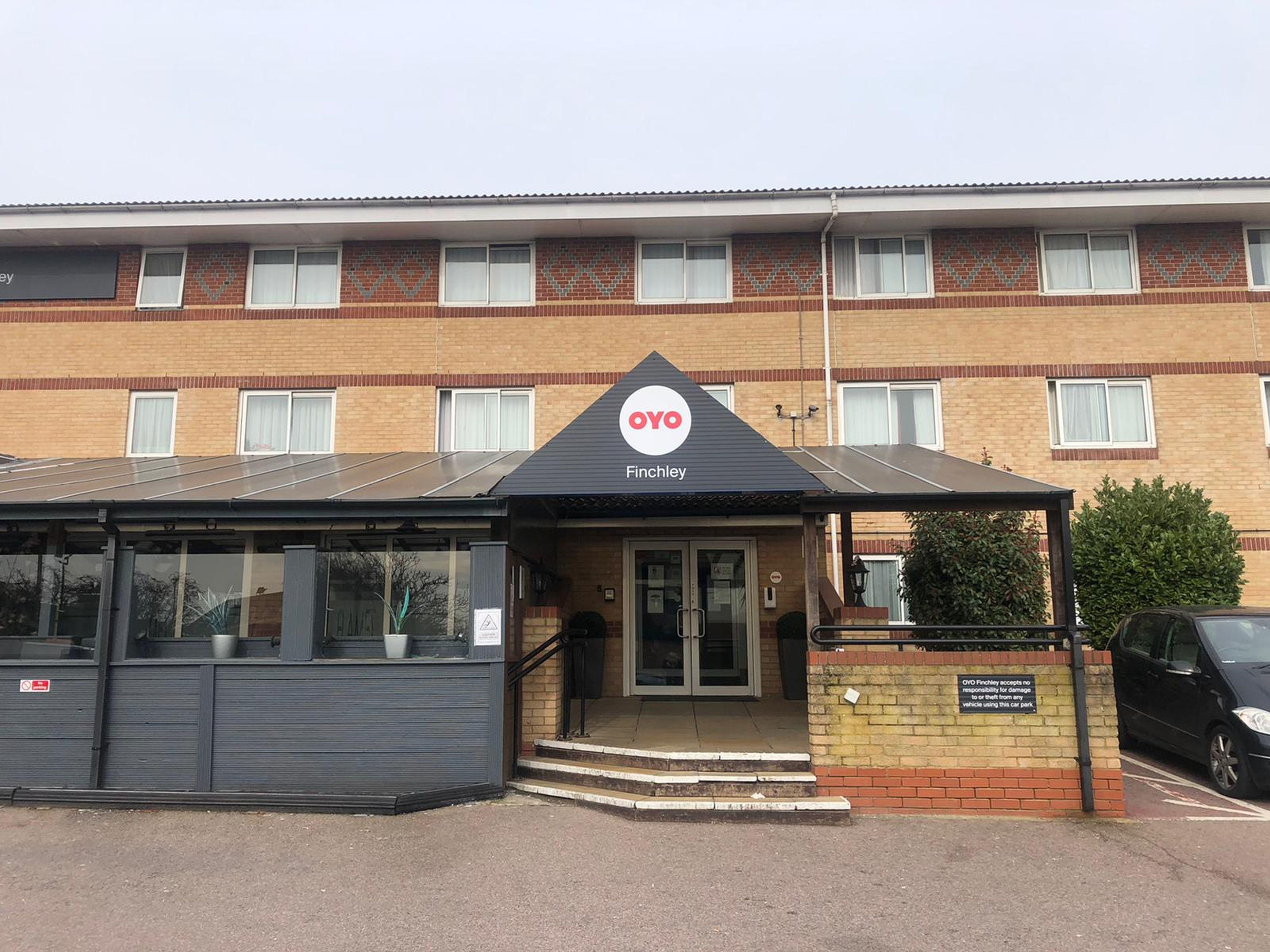 Oyo Flagship Finchley Hotel 4*