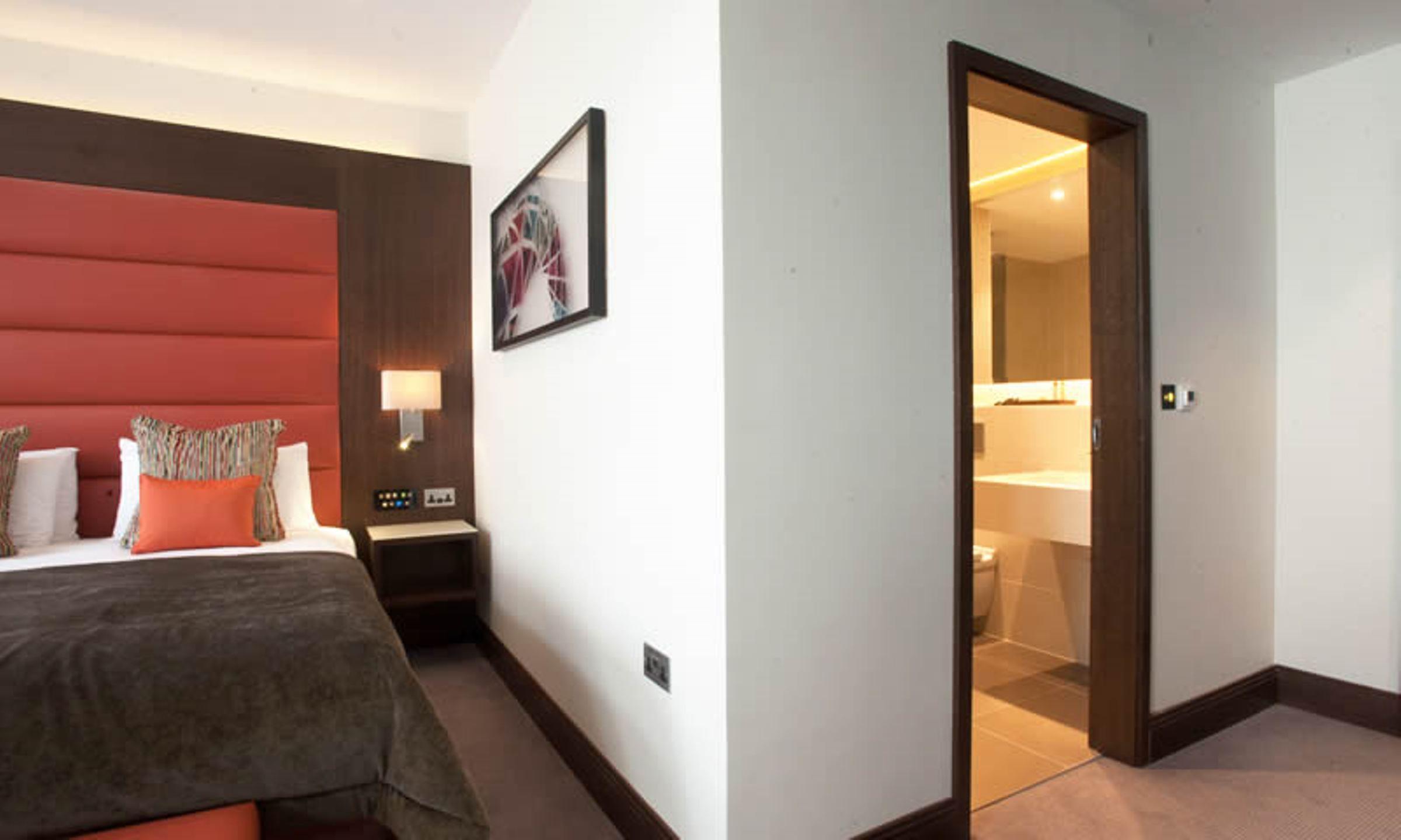 St George's - Wembley Hotell 4*