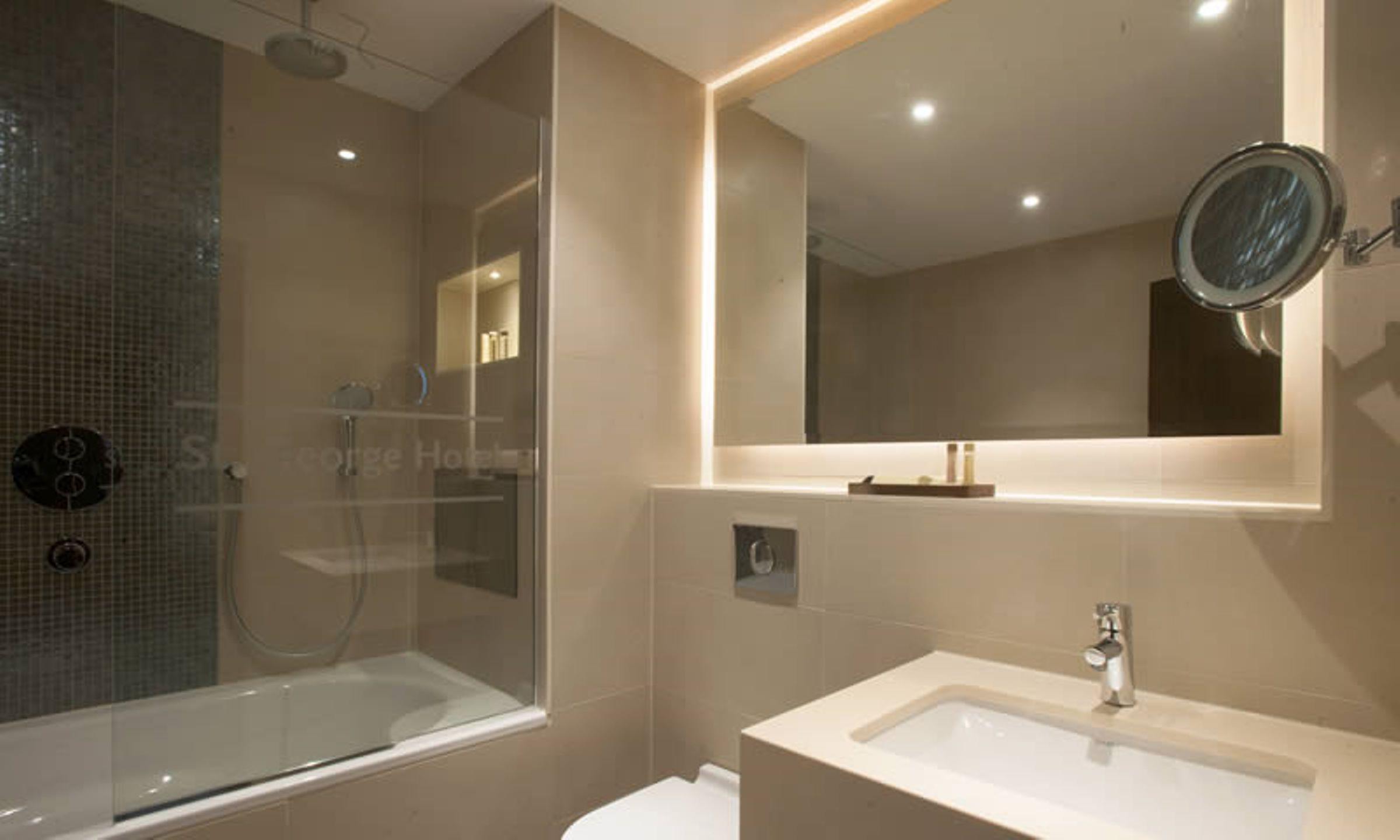 Hotell St George's - Wembley London