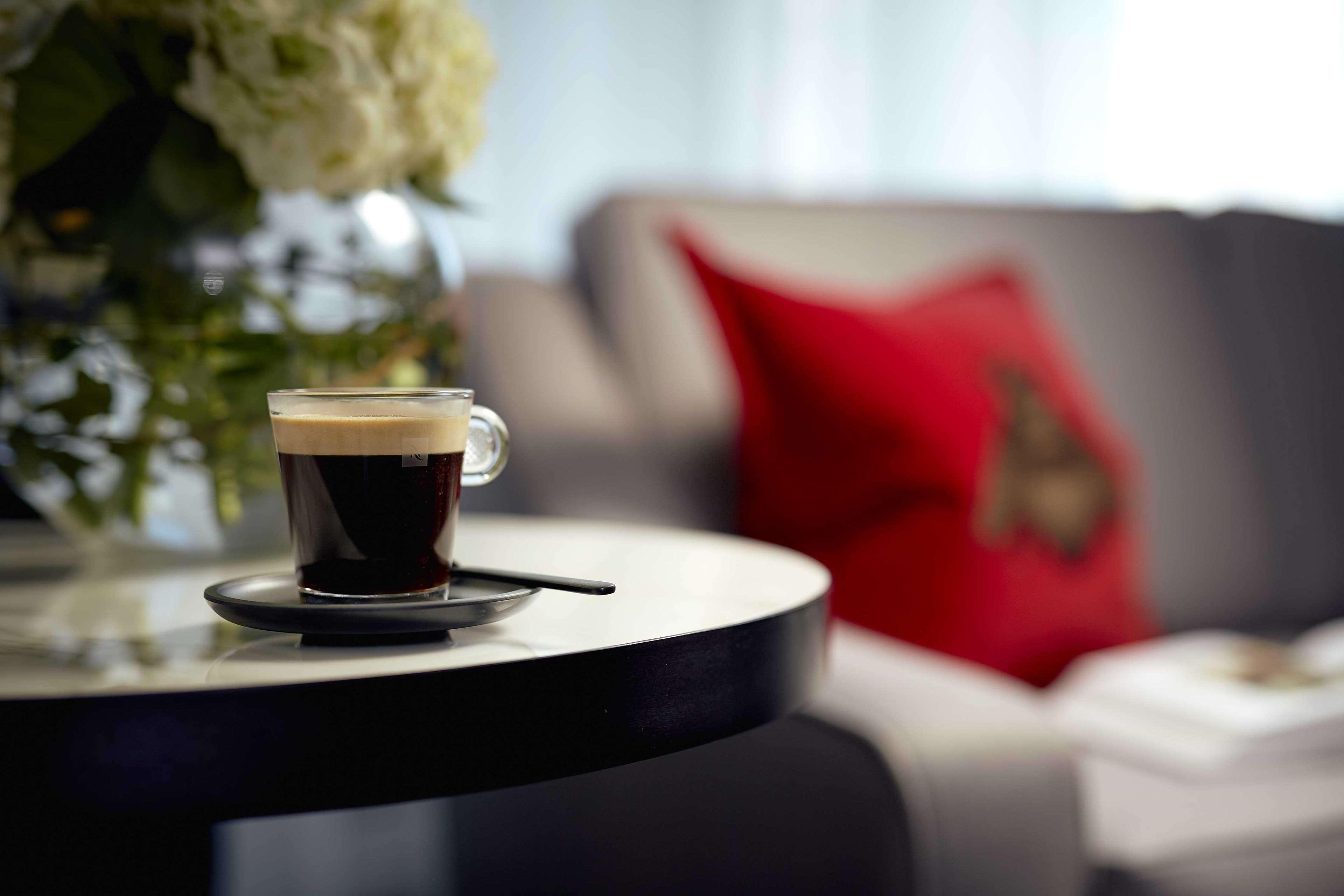 The Trafalgar St. James, Curio Collection By Hilton London