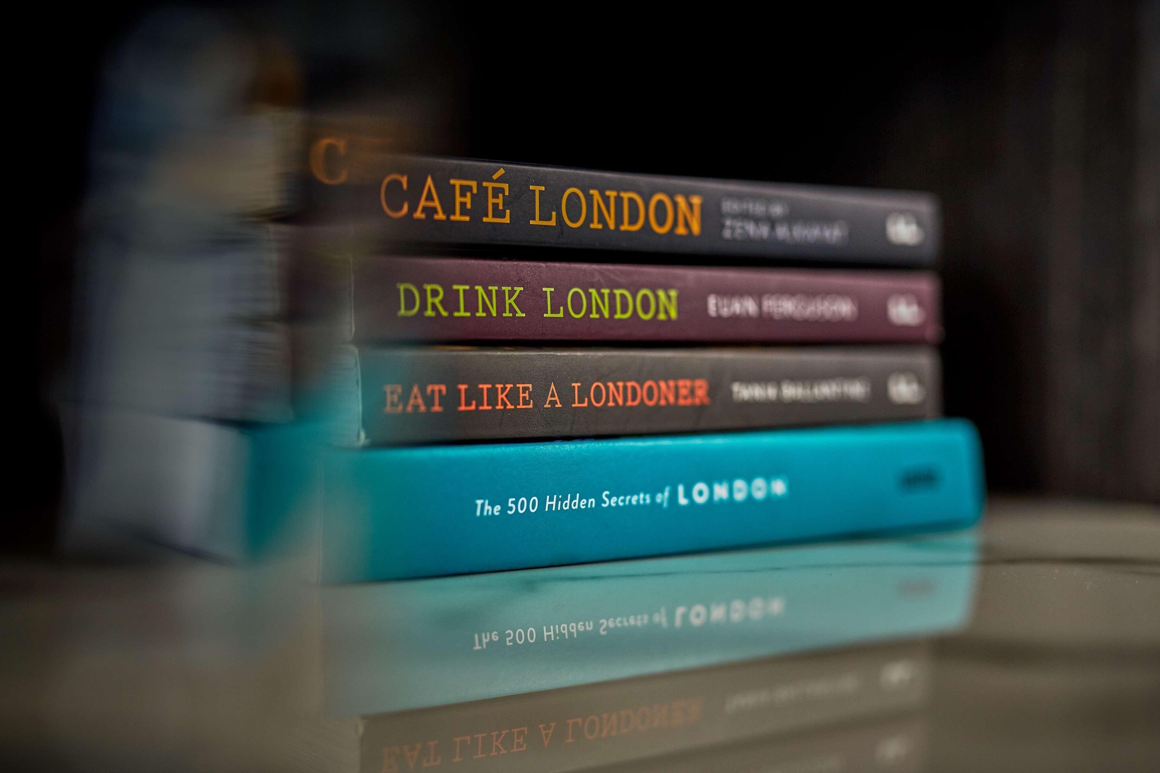The Trafalgar St. James, Curio Collection By Hilton London