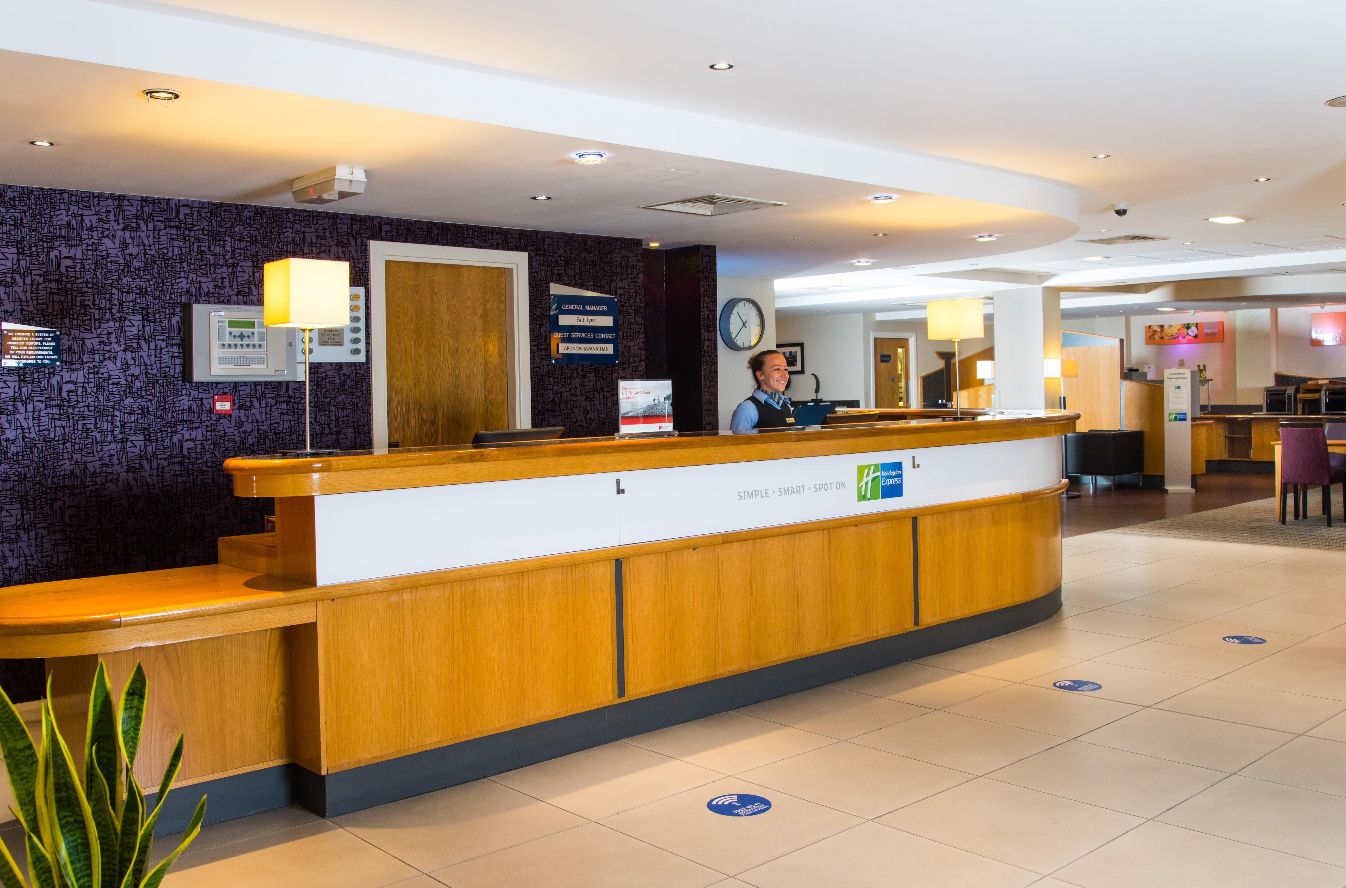 Express London-hammersmith By Ihg 3*