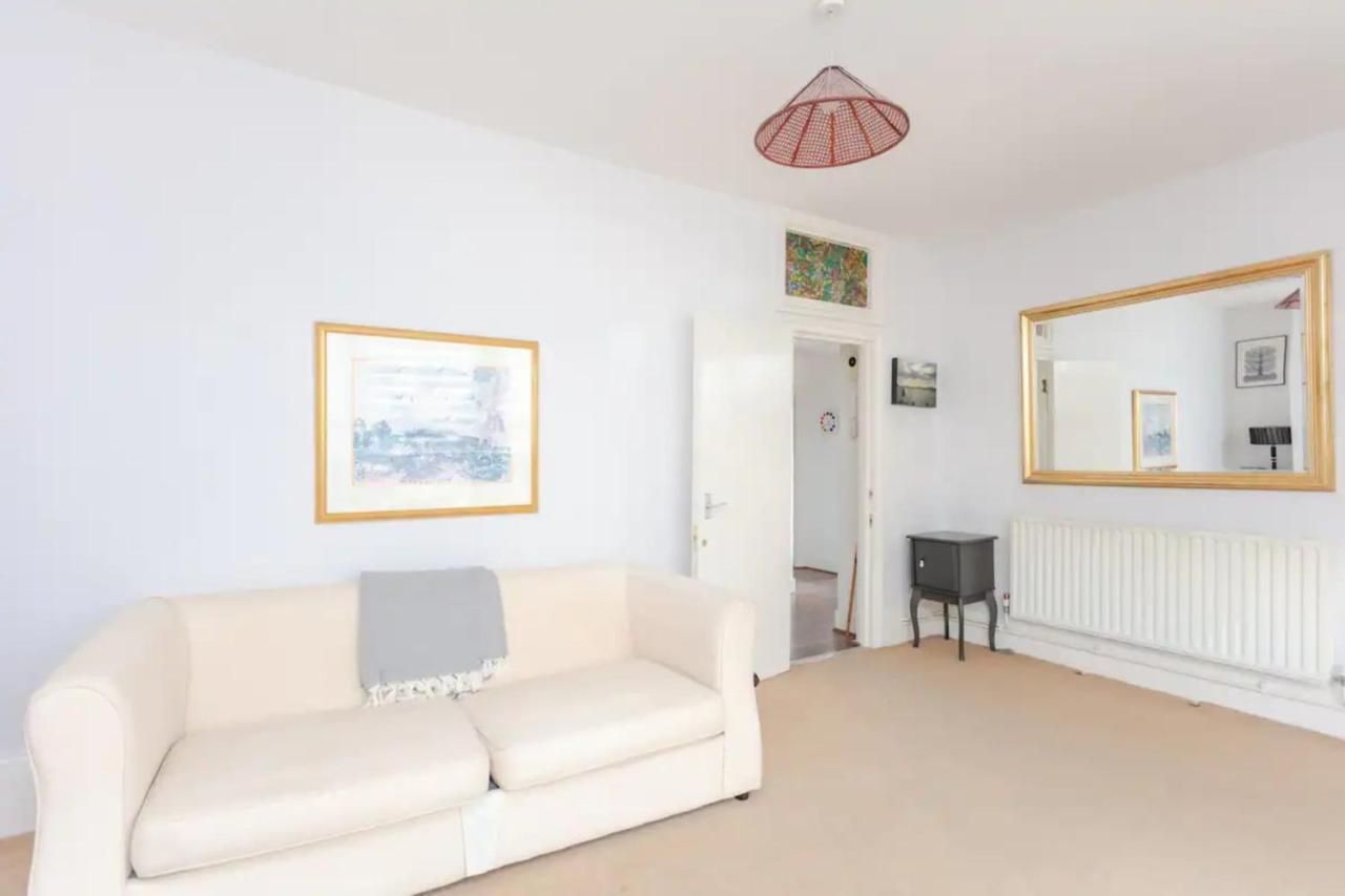 Ferienhaus Cheerful 1 Bedroom In Vibrant Maida Vale *