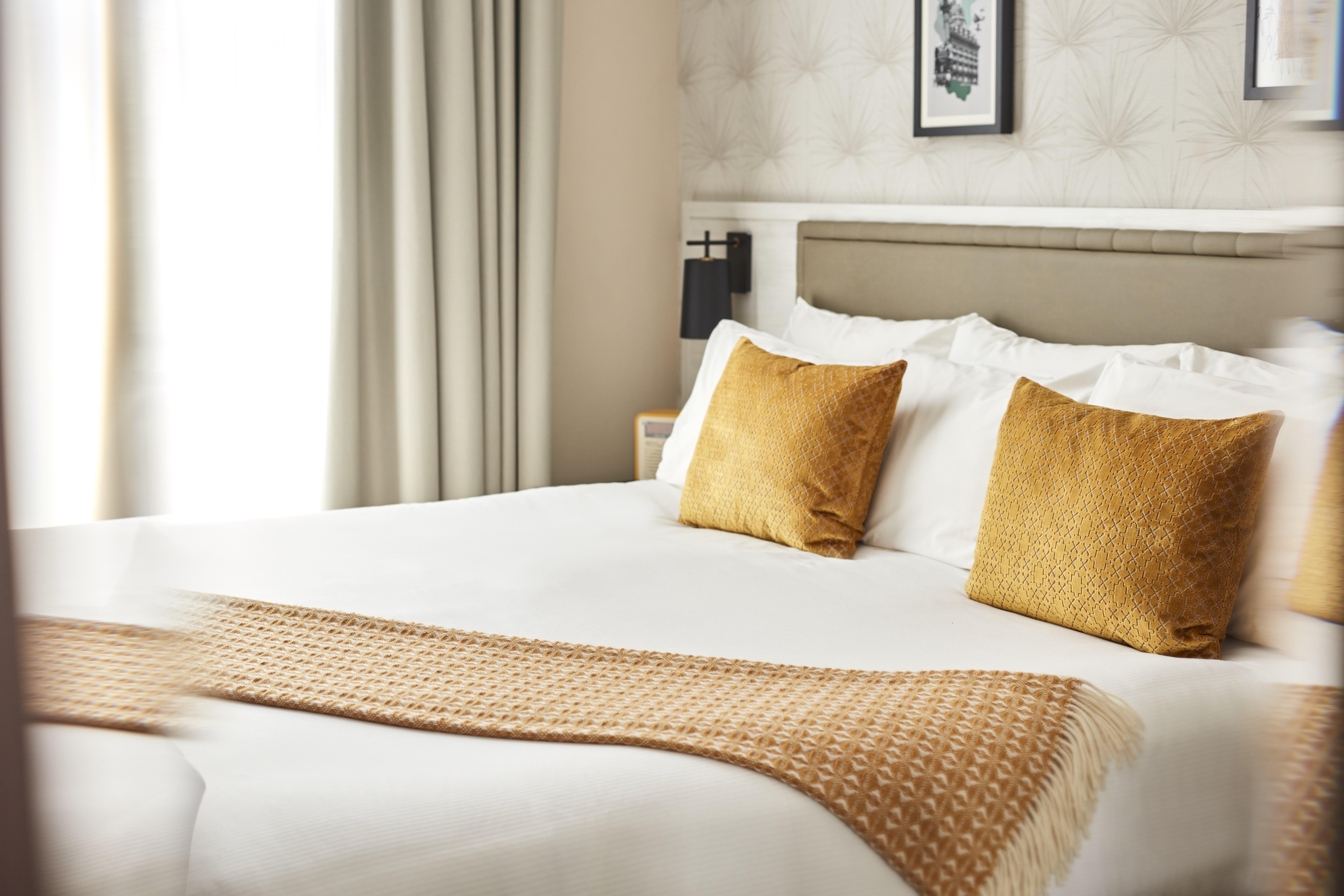 The Clermont London, Victoria 4*