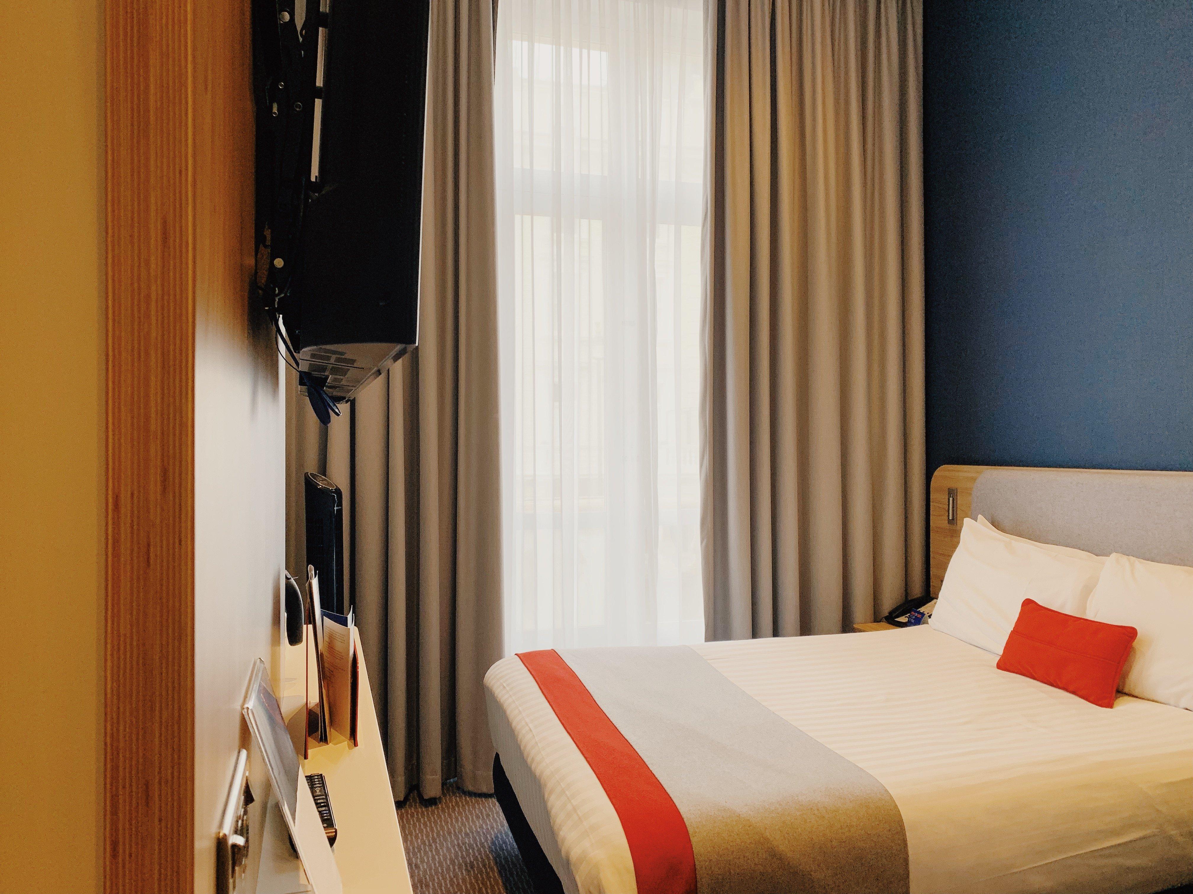 Hotel Express Victoria By Ihg London