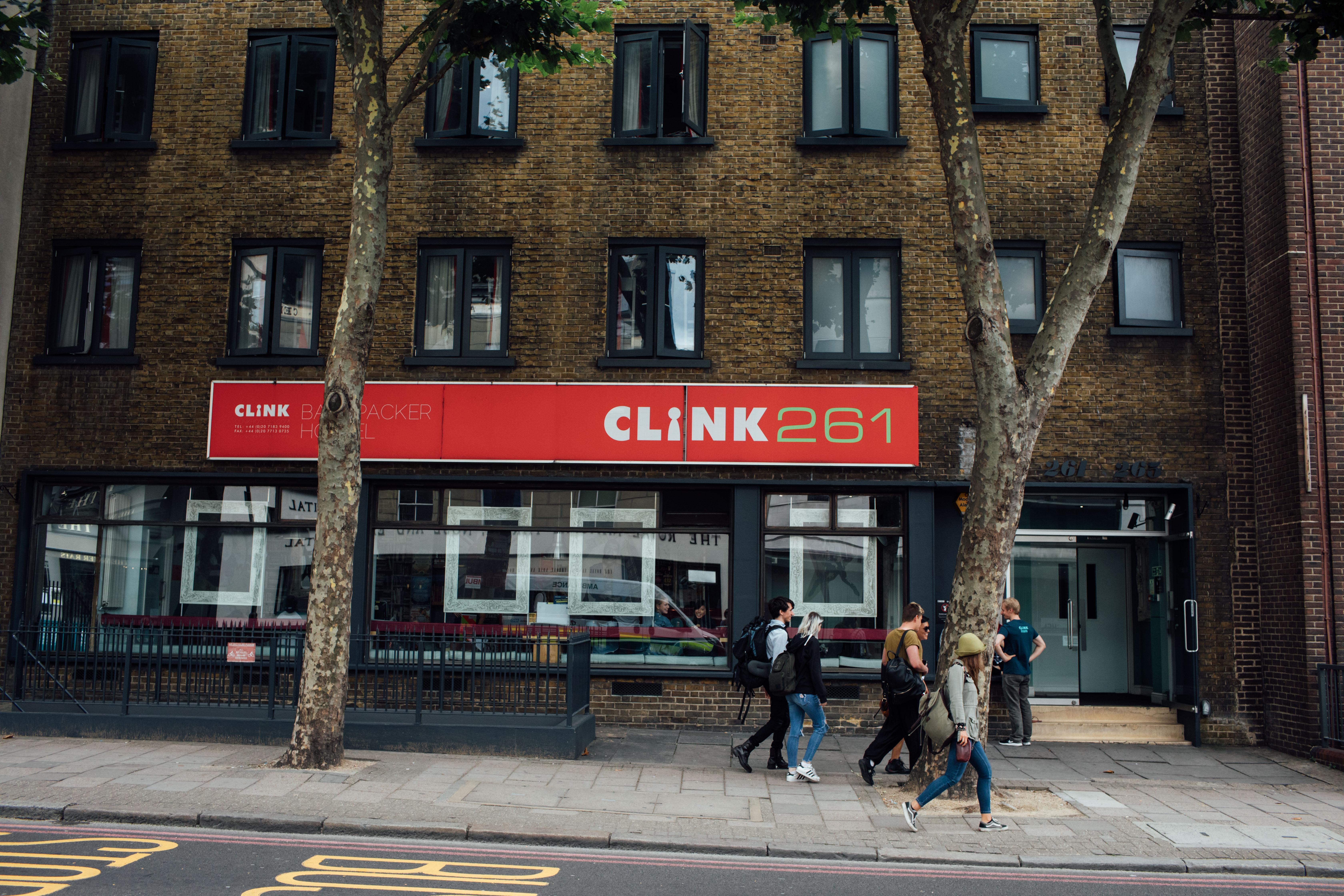 Clink261 Hostal