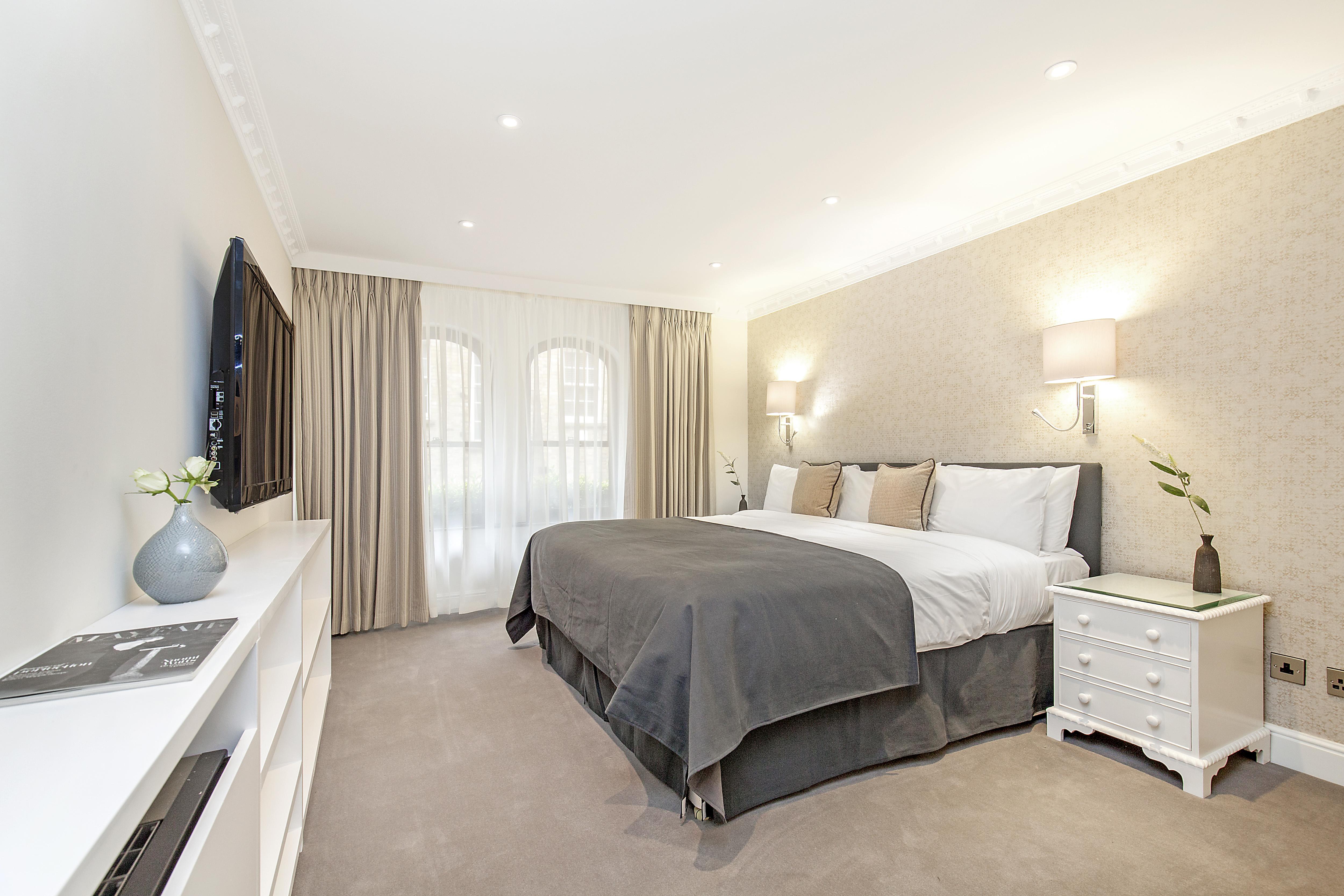 Aparthotel Mayfair House 5*