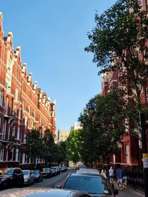 Apartment Spacious 4 Bedrooms For 10 Near Marble Arch