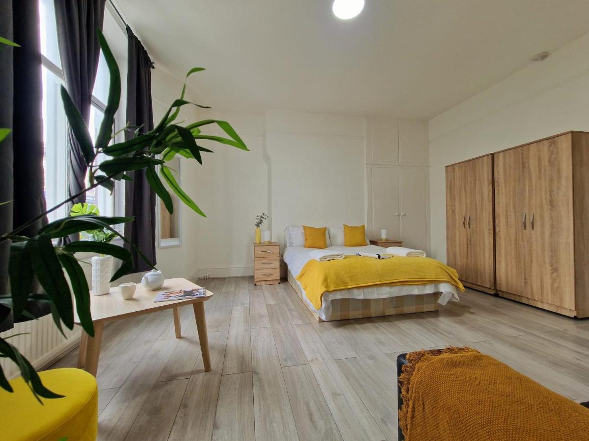 Spacious 4 Bedrooms For 10 Near Marble Arch London