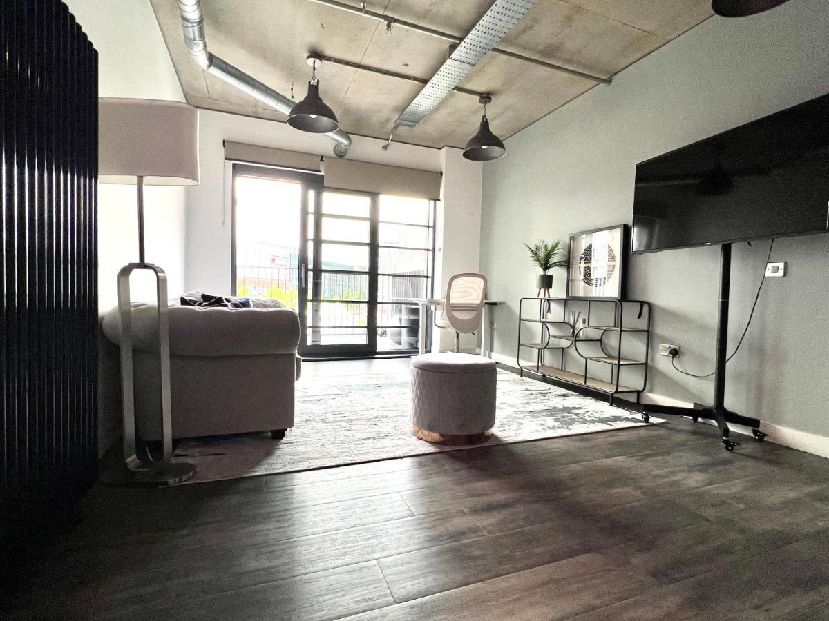 Two Bedroom Ferrum Wembley Park Leilighet *